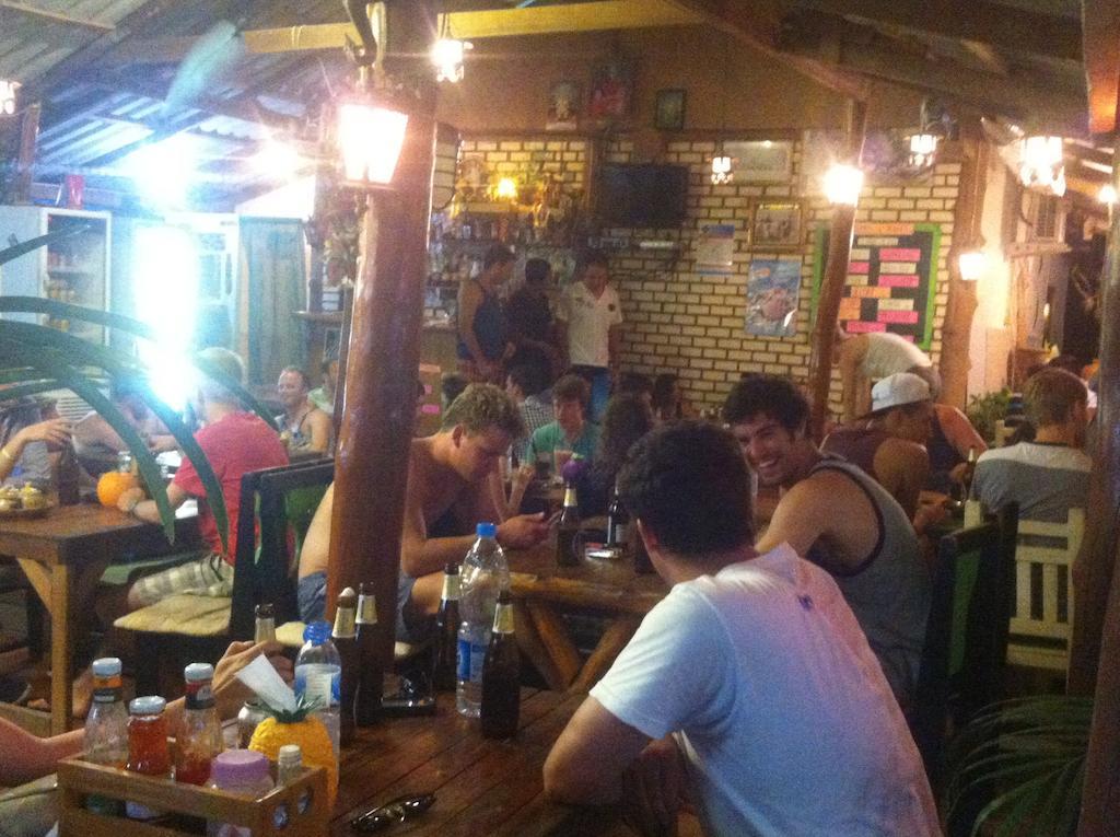 Maddy'S Hostel Ko Pha Ngan Ngoại thất bức ảnh