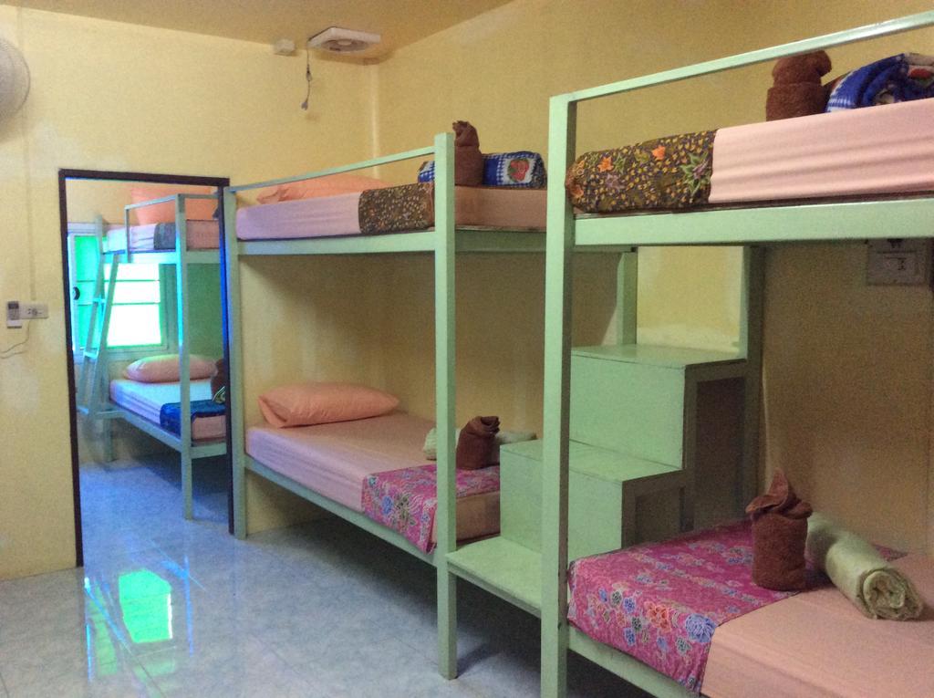 Maddy'S Hostel Ko Pha Ngan Ngoại thất bức ảnh