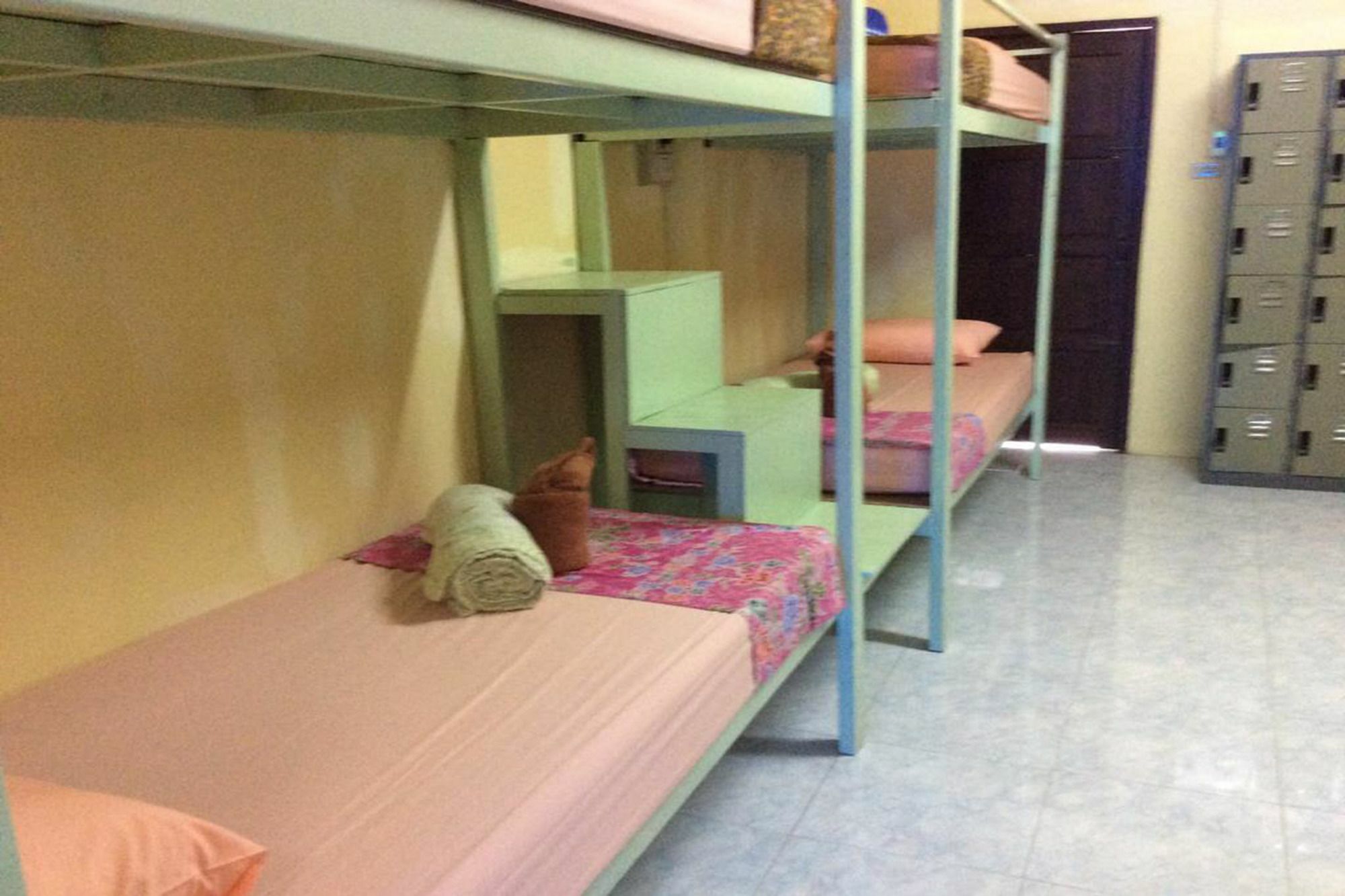 Maddy'S Hostel Ko Pha Ngan Ngoại thất bức ảnh